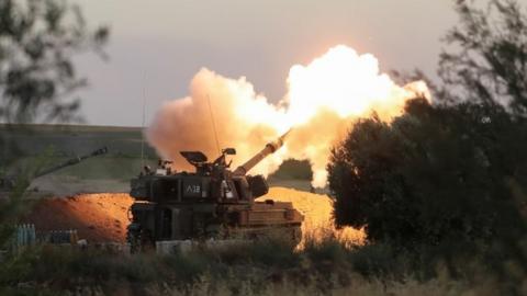 Israel artillery unit near Gaza