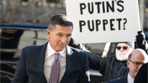 Flynn arrives in court