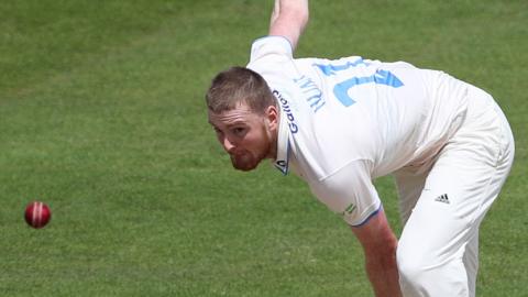 Sean Hunt bowling for Sussex
