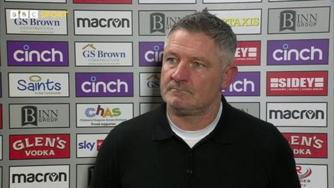 Dundee manager Tony Docherty