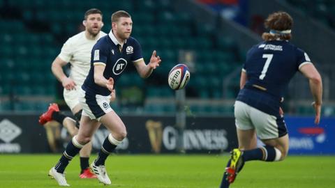 Finn Russell