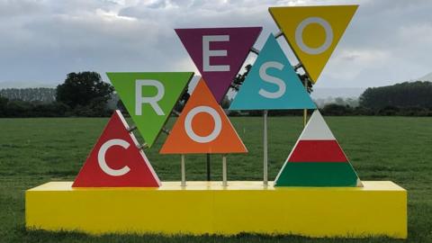 Arwydd Croeso yn Eisteddfod yr Urdd