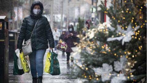 Shopper in Glasgow at Christmas