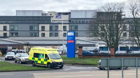 Royal Derby Hospital entrance 