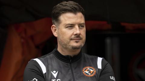Tam Courts has left Dundee United to pursue other options, according to sporting director Tony Asghar