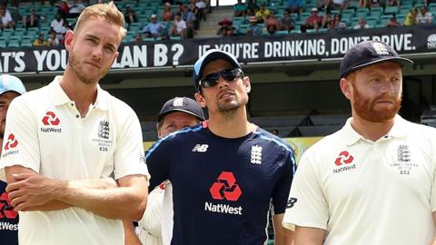 Stuart Broad, Alastair Cook & Jonny Bairstow look disappointed after the Ashes loss