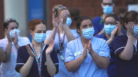 Clapping nurses