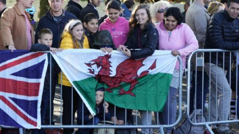 children with Wales flag