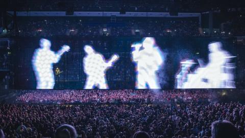 U2 perform The Blackout