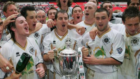 Truro City celebrate winning the FA Vase in 2007