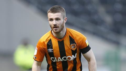 Dan Crowley plays for Hull