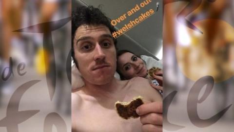 geraint thomas and wife eating welshcakes