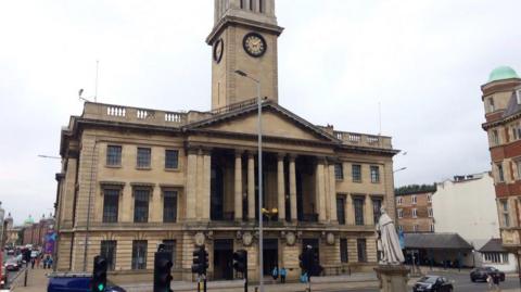 The guildhall in Hull.