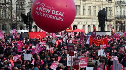 Royal Mail workers rally