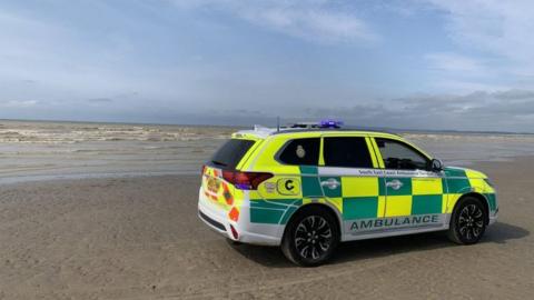 Secamb staff on Camber Sands beach