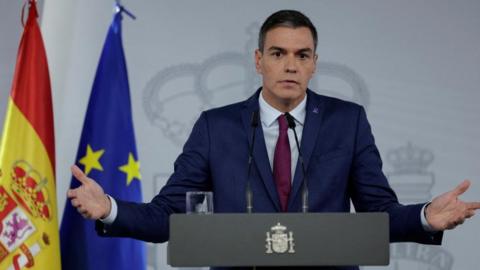 Spain's acting Prime Minister Pedro Sánchez speaks during a press conference at Moncloa Palace in Madrid