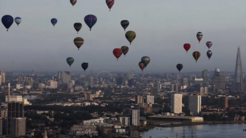 Hot-air balloons soar above central London as part of the Lord Mayor's Appeal