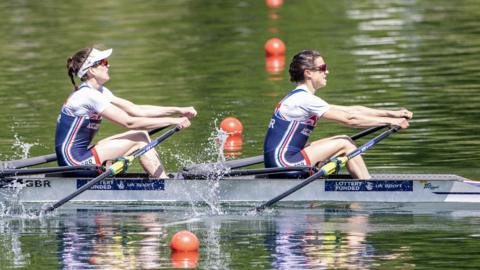 Imogen Grant (R) and Emily Craig (L)