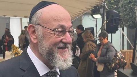 Chief Rabbi Ephraim Mirvis speaking to media organisations at the launch event for The Empty Shabbat