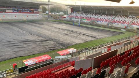 Frost cover on Kingspan Stadium pitch