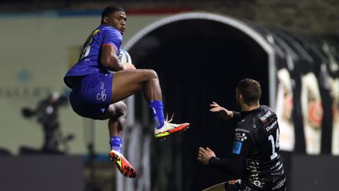 Dragons v Stormers