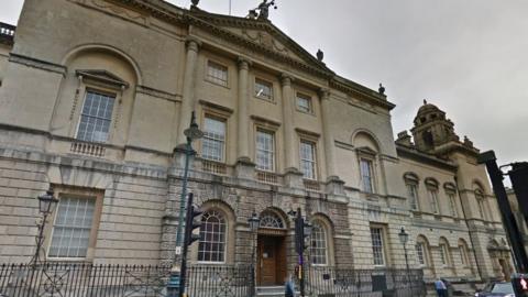 A Georgian building in Bath with bath stone