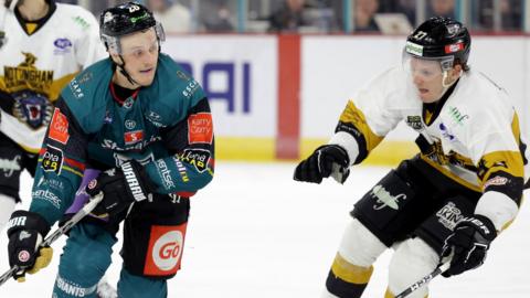 Belfast Giants have home advantage for their contest with Nottingham Panthers