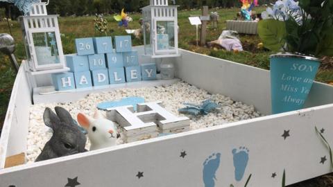 Baby Hadley's grave