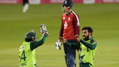 Pakistan celebrate