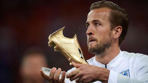 Harry Kane with the Golden Boot