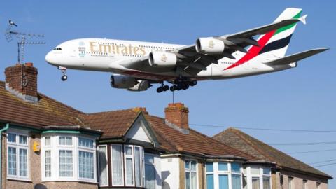 Plane arriving at Heathrow