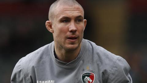 Mike Brown training with Leicester Tigers