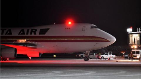 Charter plane arrived in Alaska