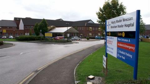 Entrance to Wrexham Maelor Hospital