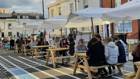 Outside seating in Bedford Place in Southampton