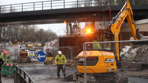 Killingworth Road roadworks