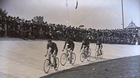 Cycling at Carmarthen velodrome