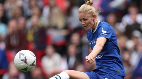 Sophie Ingle in action for Chelsea at Wembley