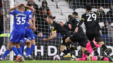 Will Keane equalises
