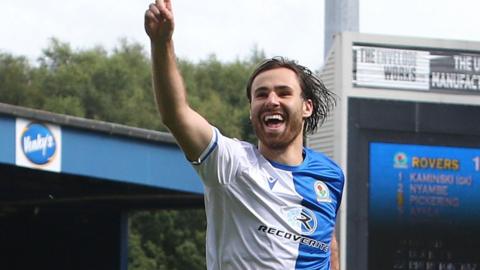 Ben Brereton Diaz celebrates his goal