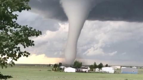 There was just a two-minute warning before the twister hit the region.