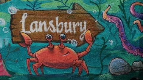 Lansbury Park graffiti