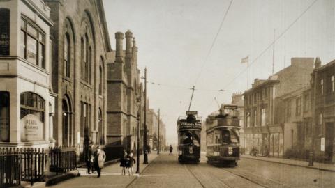 Howard Street taken from Northumberland Square approx 1910s