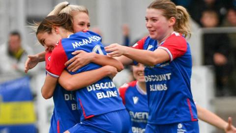 Linfield celebrate an Eve Reilly goal