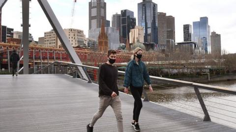 Melbourne Yarra River view, 12 Aug 20