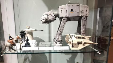 Star Wars AT-ST given 'Luke'-warm reception by council who advise its  removal - BBC News