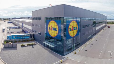 Lidl distribution centre at Newhouse