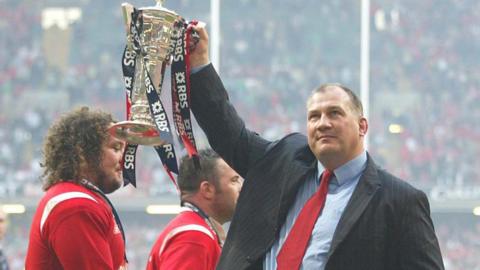 Mike Ruddock lifts the 2005 Six Nations trophy
