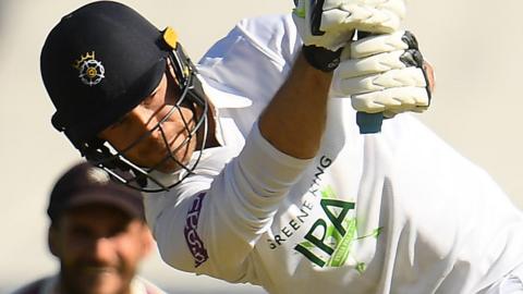 Hampshire wicketkeeper-batsman Lewis McManus