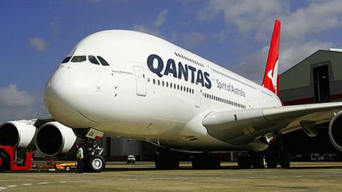 A Qantas plane